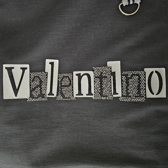 🇮🇹 Valentino Black & White Rhinestone Long Sleeve Top - Picture 11 of 16